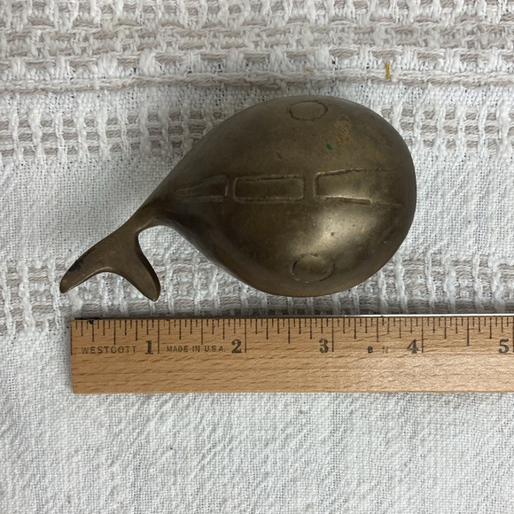 Brass Whale Ashtray - Picture 8 of 8